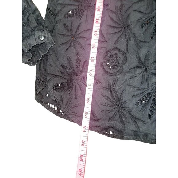 H&M Women's Size 4 Black Long Sleeve Eyelet Cutout Button Up Blouse - Picture 7 of 11